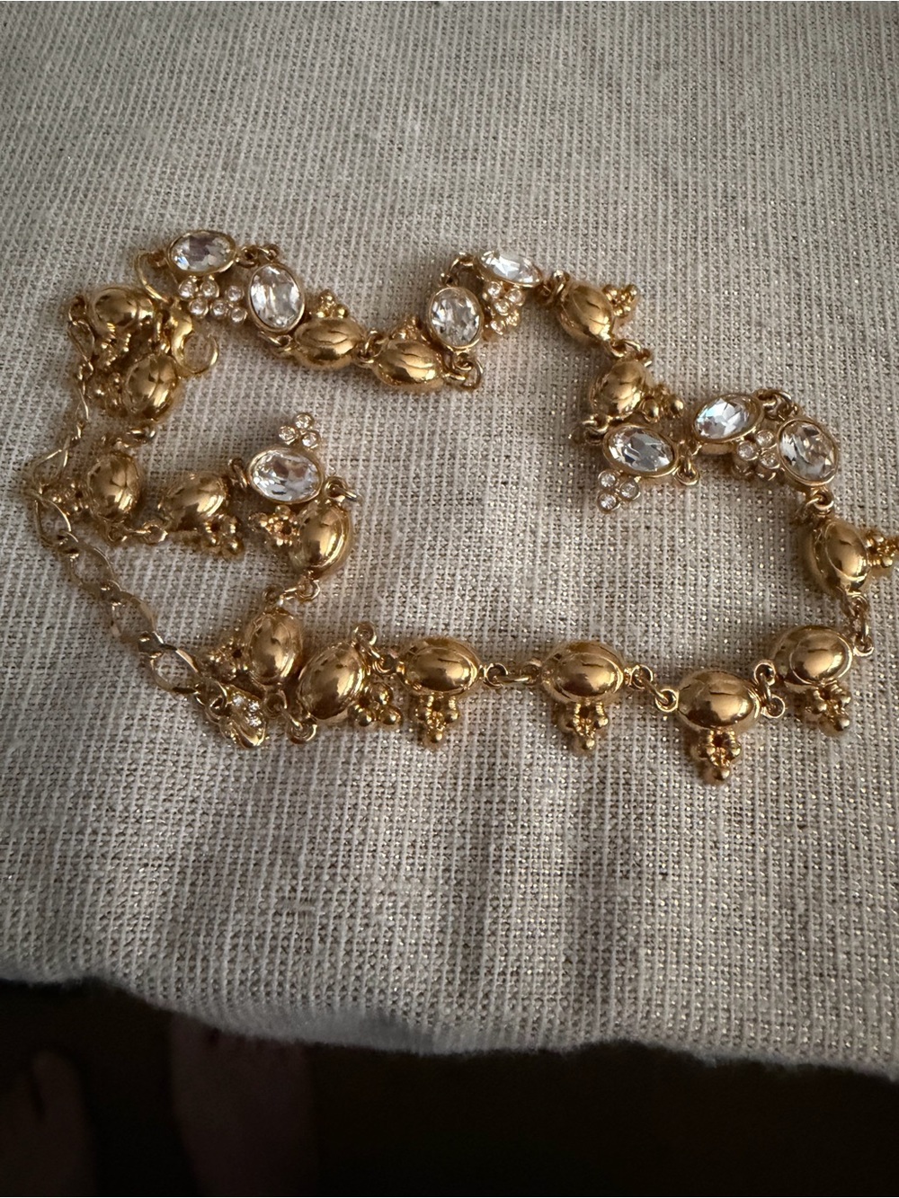 Vintage Swarovski Gold Clear Crystal Trefoil Station Link Necklace - Picture 8 of 9
